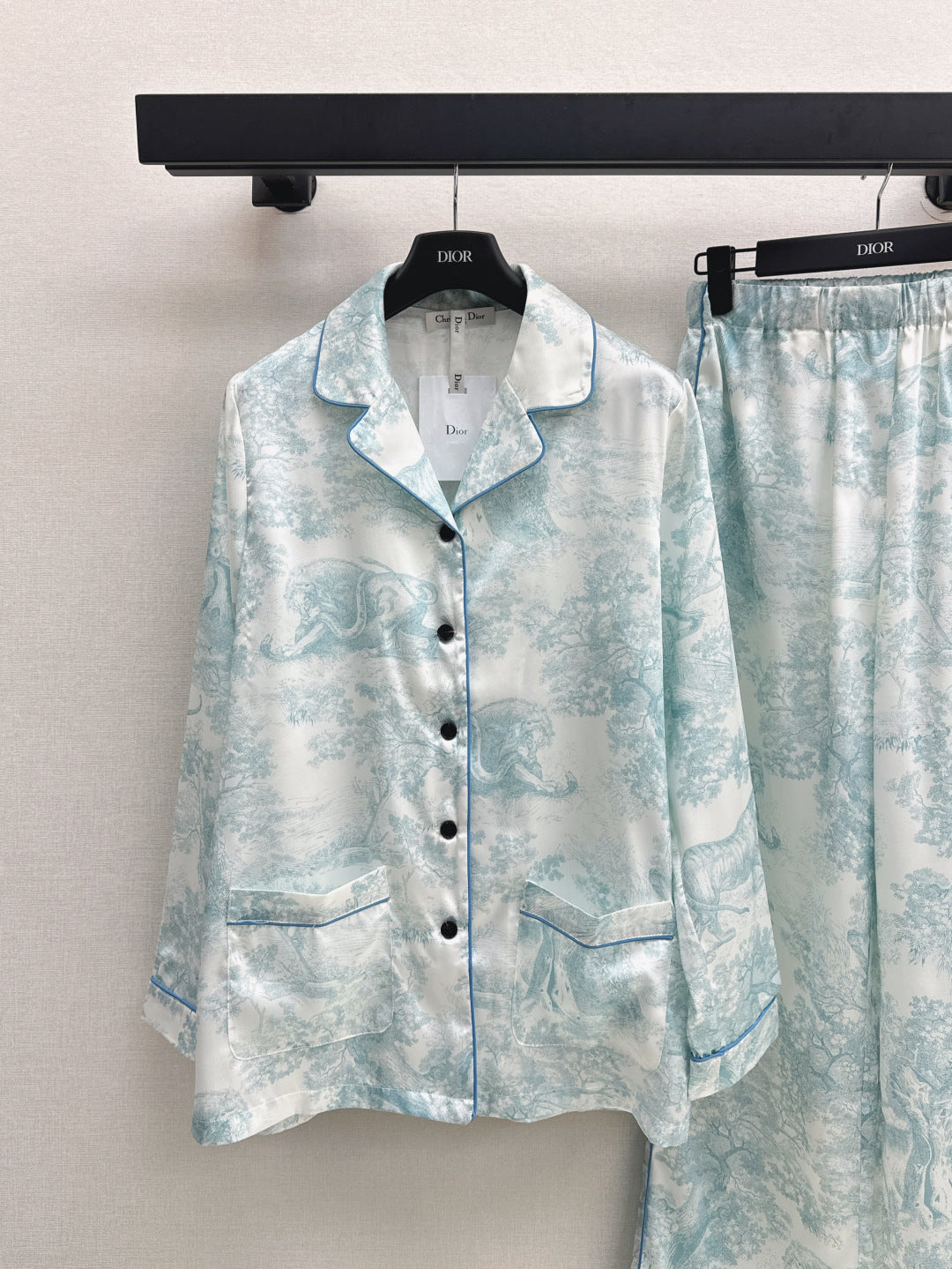 CD 25ss print suit
