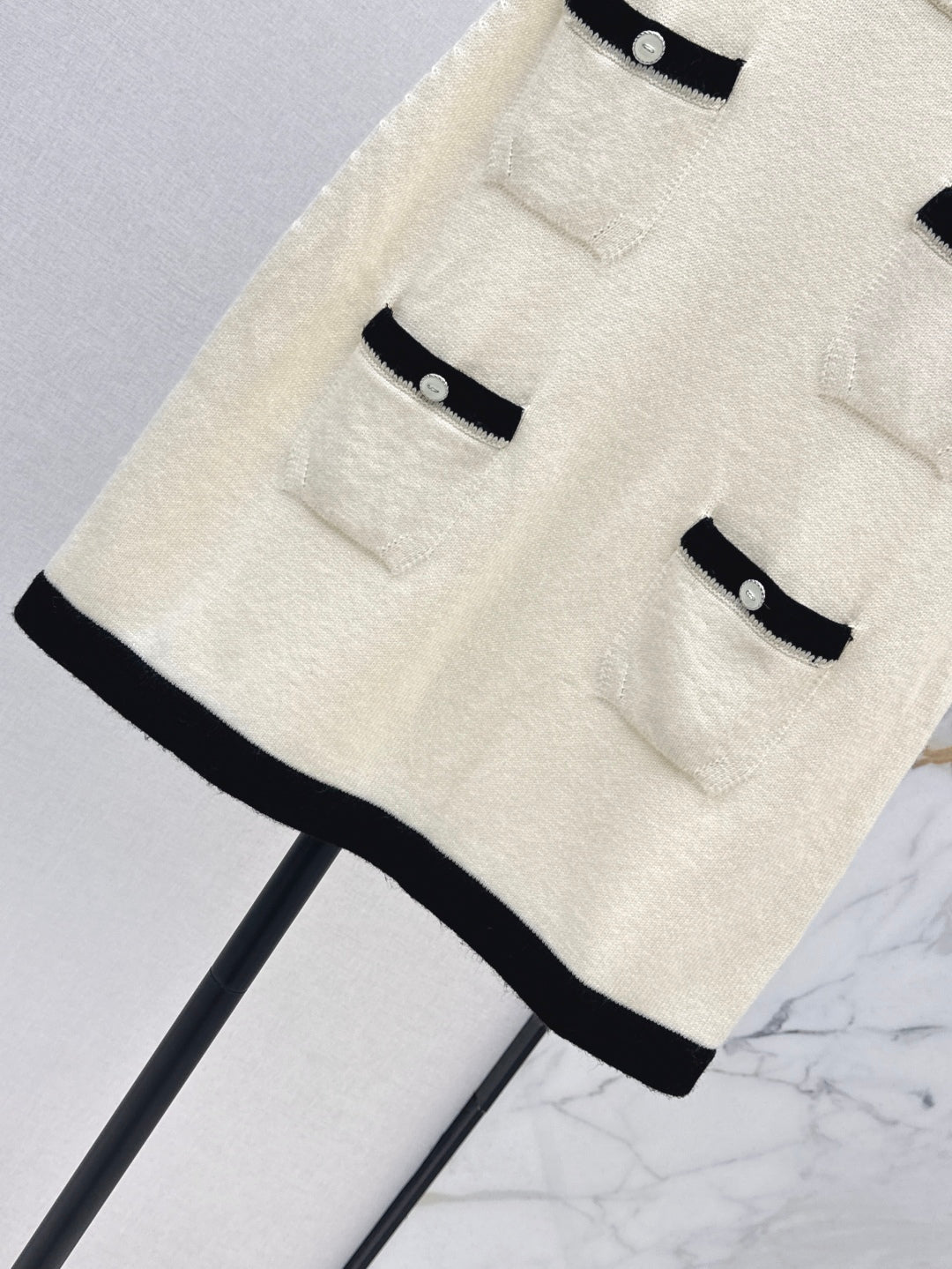 chan 25ss knit skirt
