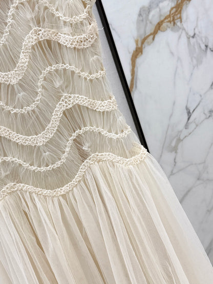 CD 25ss woven dress