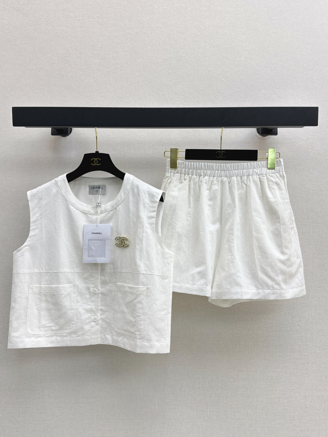 Chan 25ss vest short set