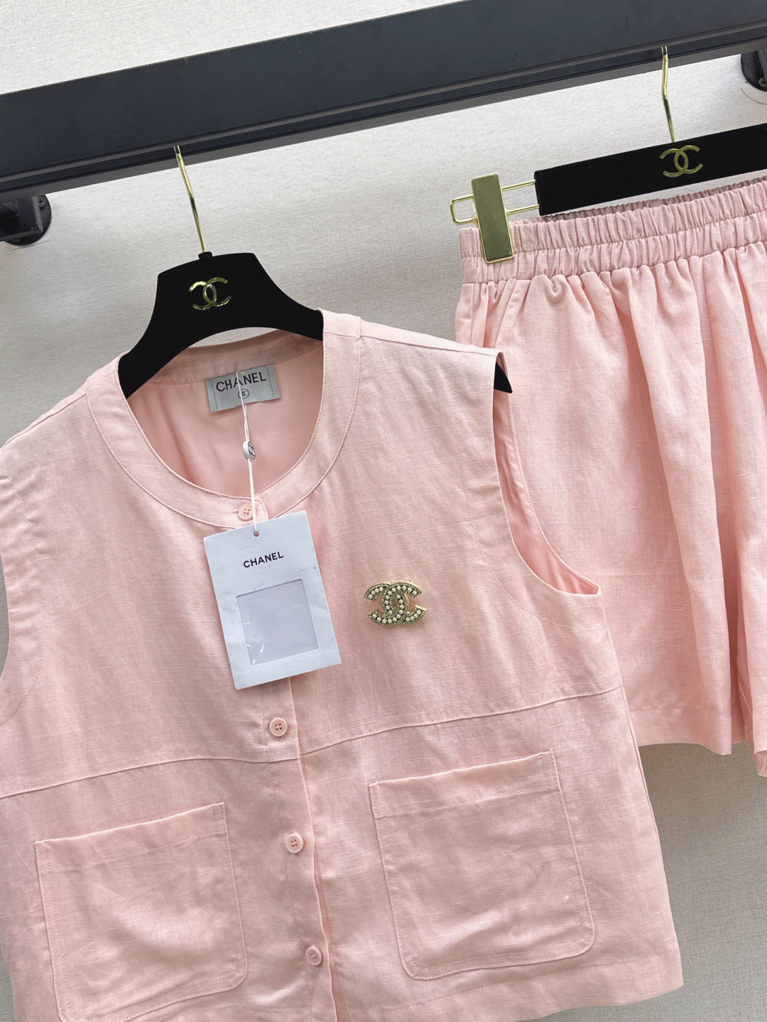 Chan 25ss vest short set