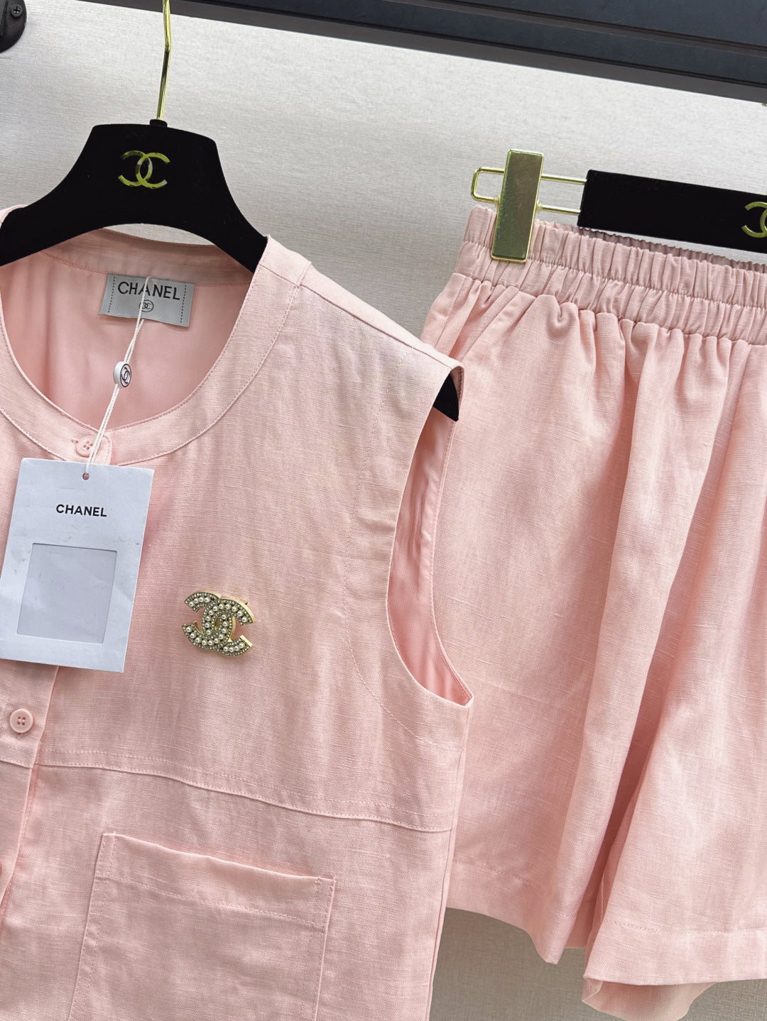 Chan 25ss vest short set