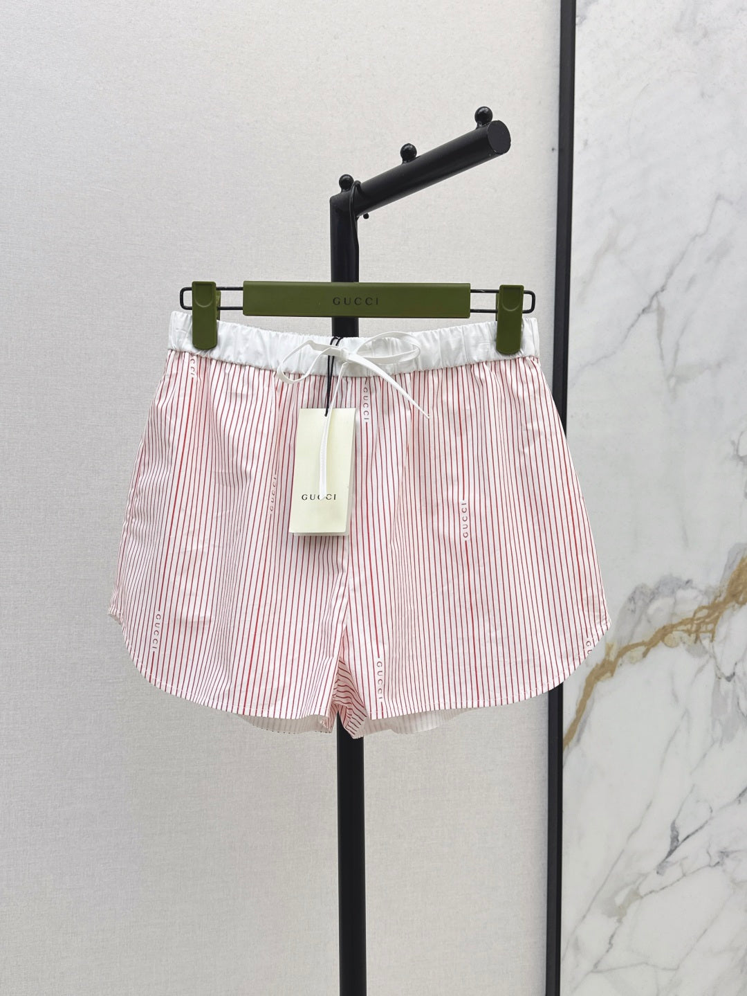 Guc 25ss striped short