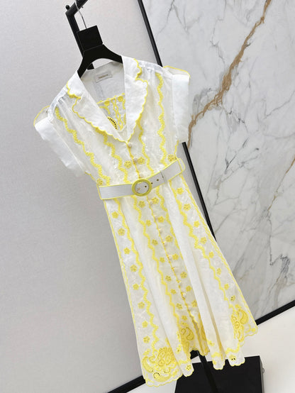 Zimm 25ss linen embroidered dress