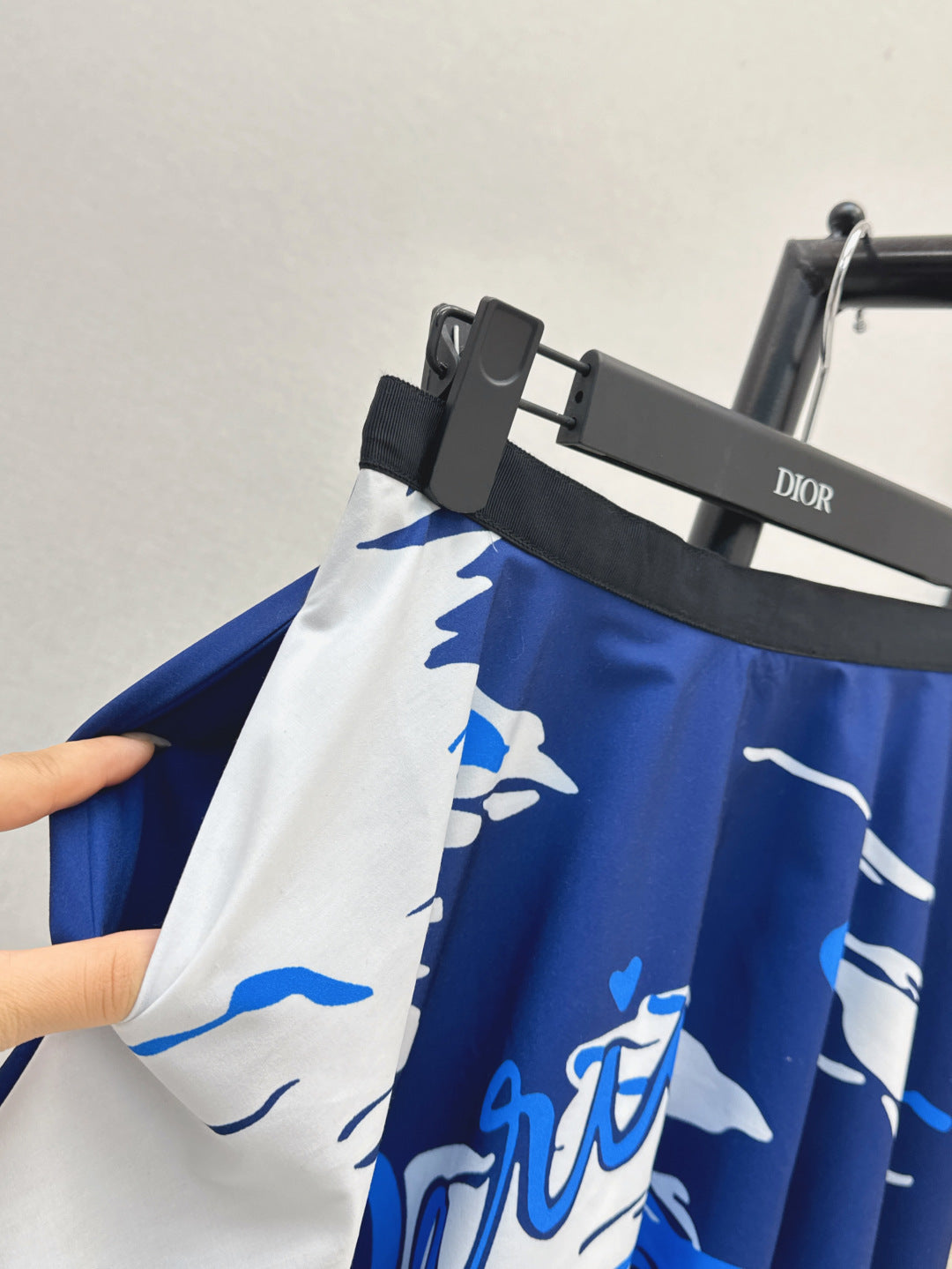 CD 25fw souvenir skirt