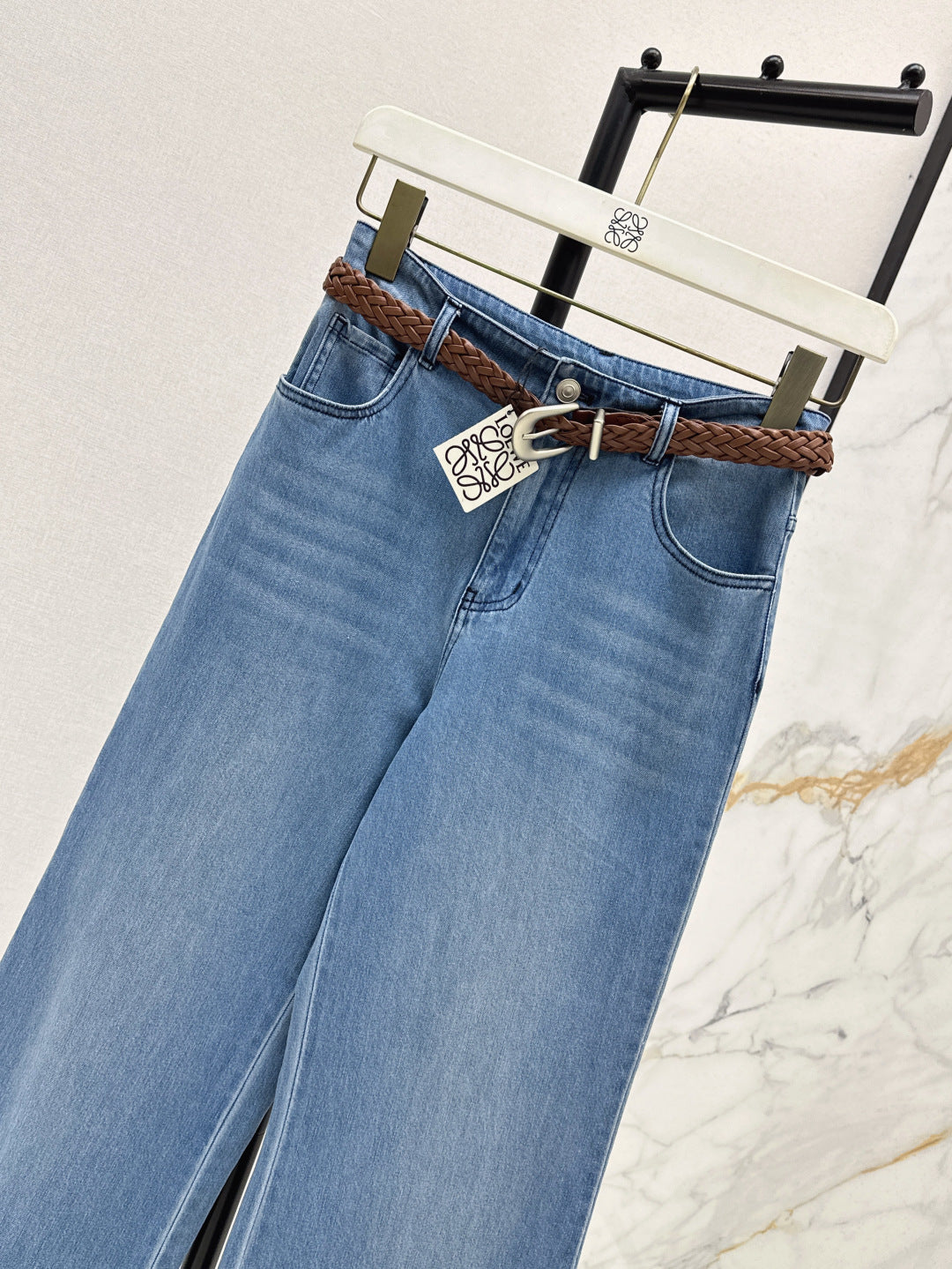 Loe 25ss belt jeans