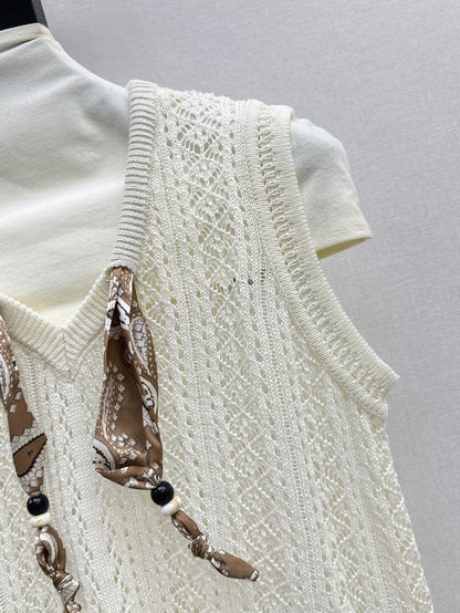 Miu 25ss scarf knit vest