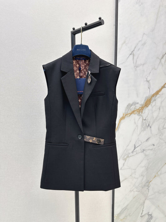 Louis 25fw sleeveless jacket