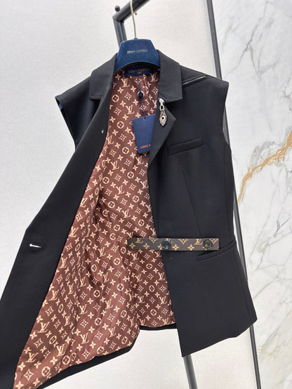 Louis 25fw sleeveless jacket