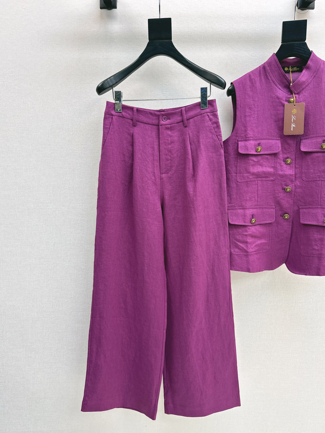 Loro 25ss linen suit