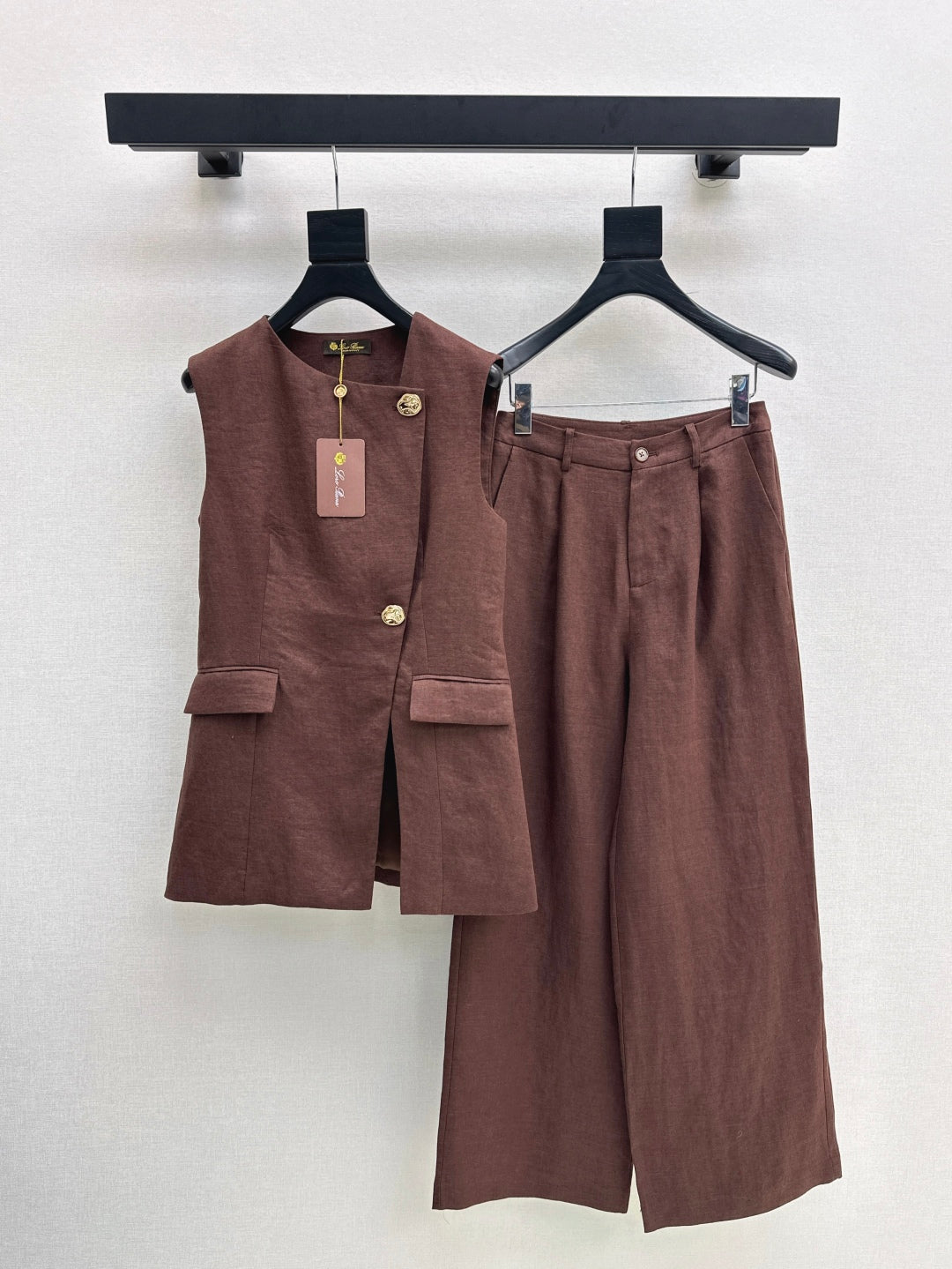 Loro 25ss linen suit