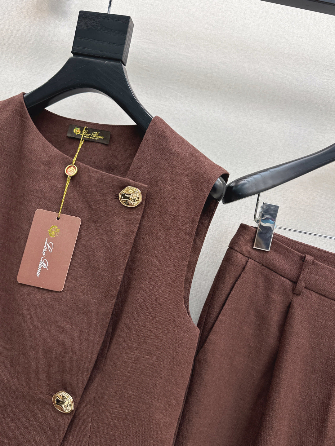 Loro 25ss linen suit