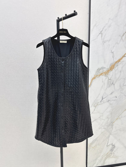 Bottega 25ss sleeveless leather jacket
