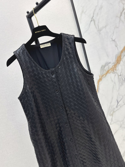 Bottega 25ss sleeveless leather jacket
