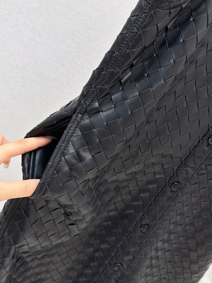Bottega 25ss sleeveless leather jacket