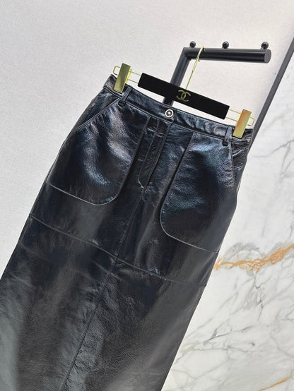 Chan 25fw leather skirt