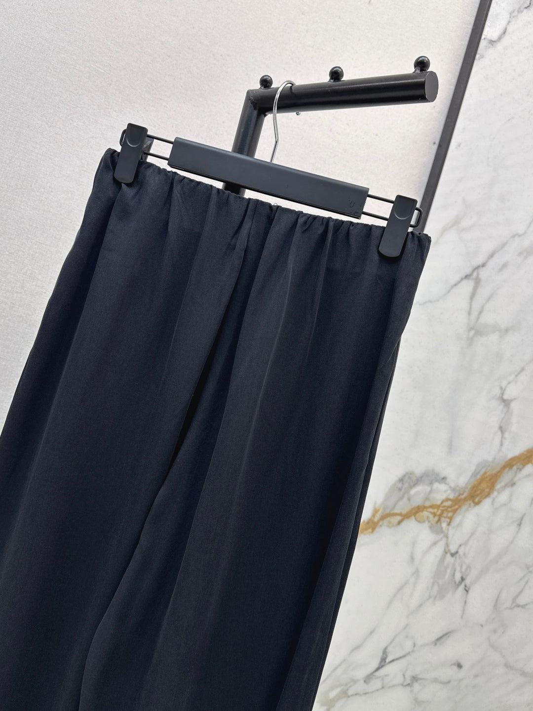 CD 25fw embroidered pants