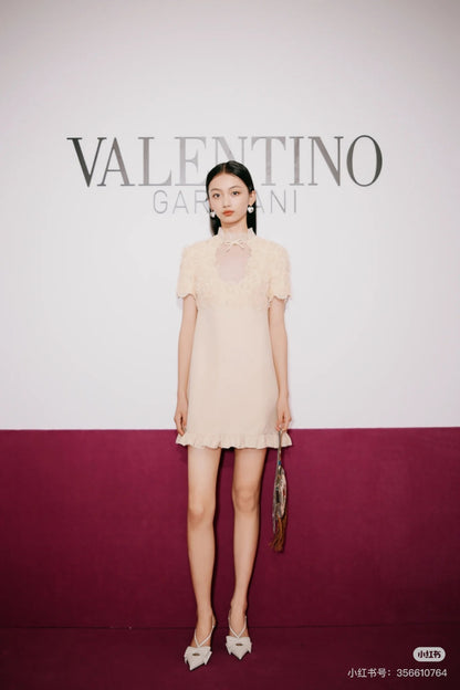 Valen 25fw embroidered dress