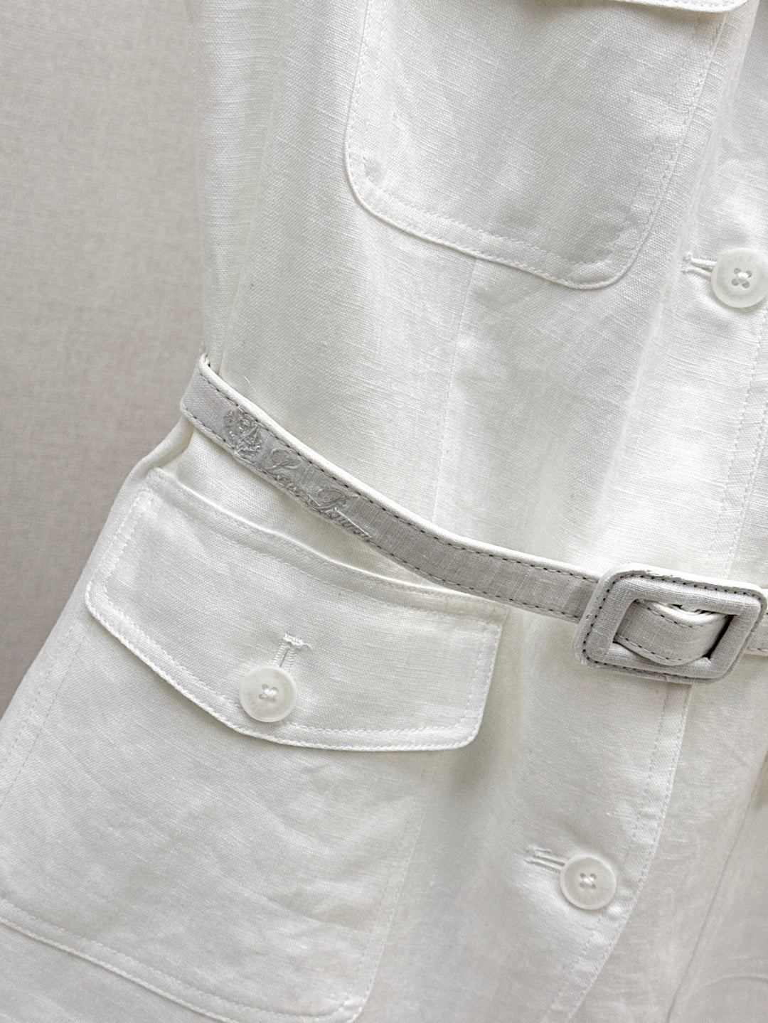 Loro 25ss Linen vest
