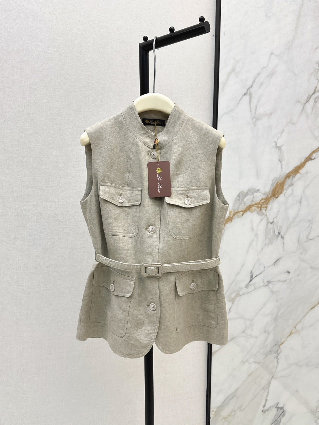 Loro 25ss Linen vest