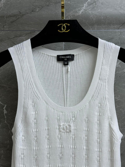 Chan 24ss knit vest