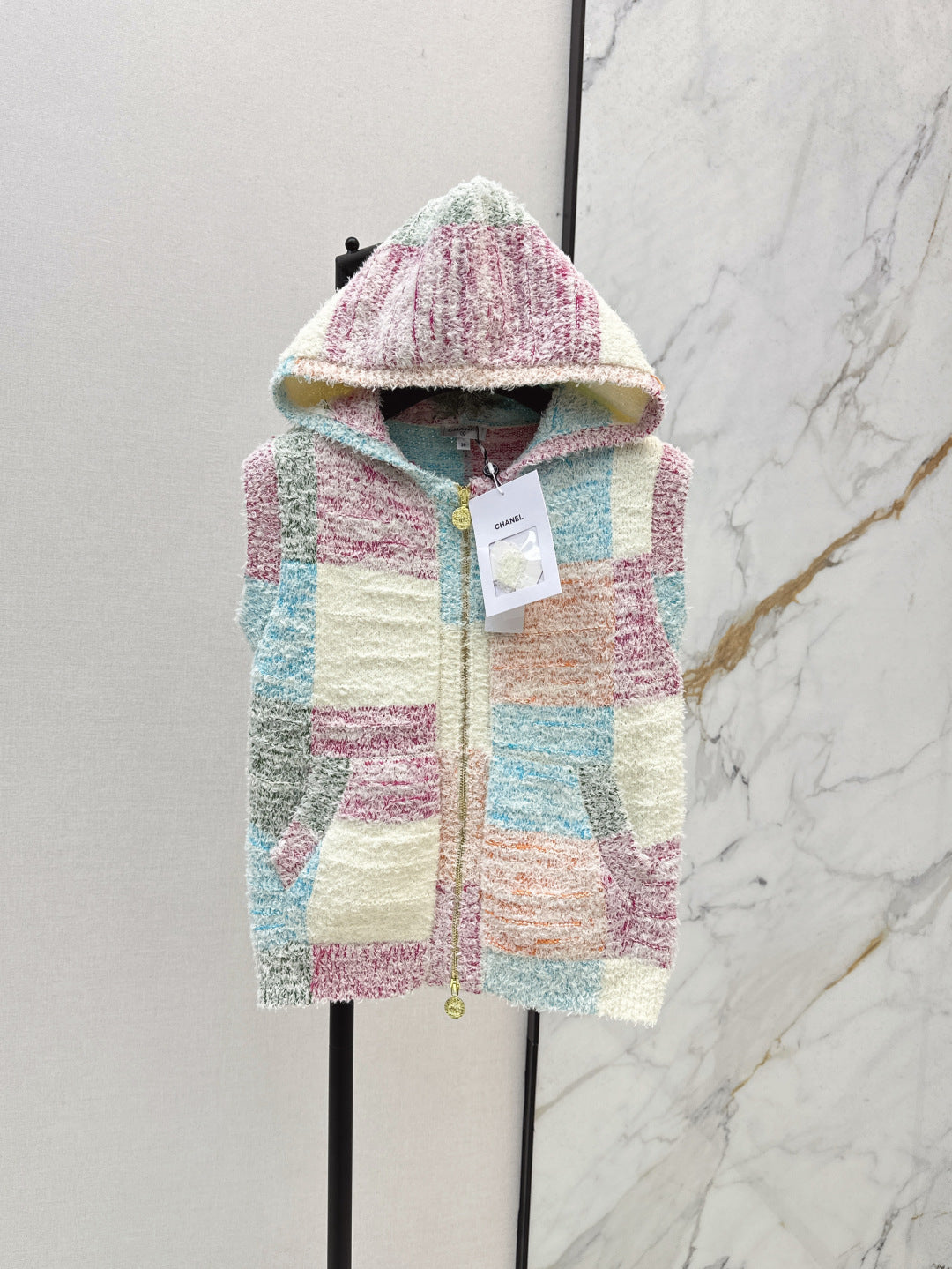 Chan 25fw hooded vest