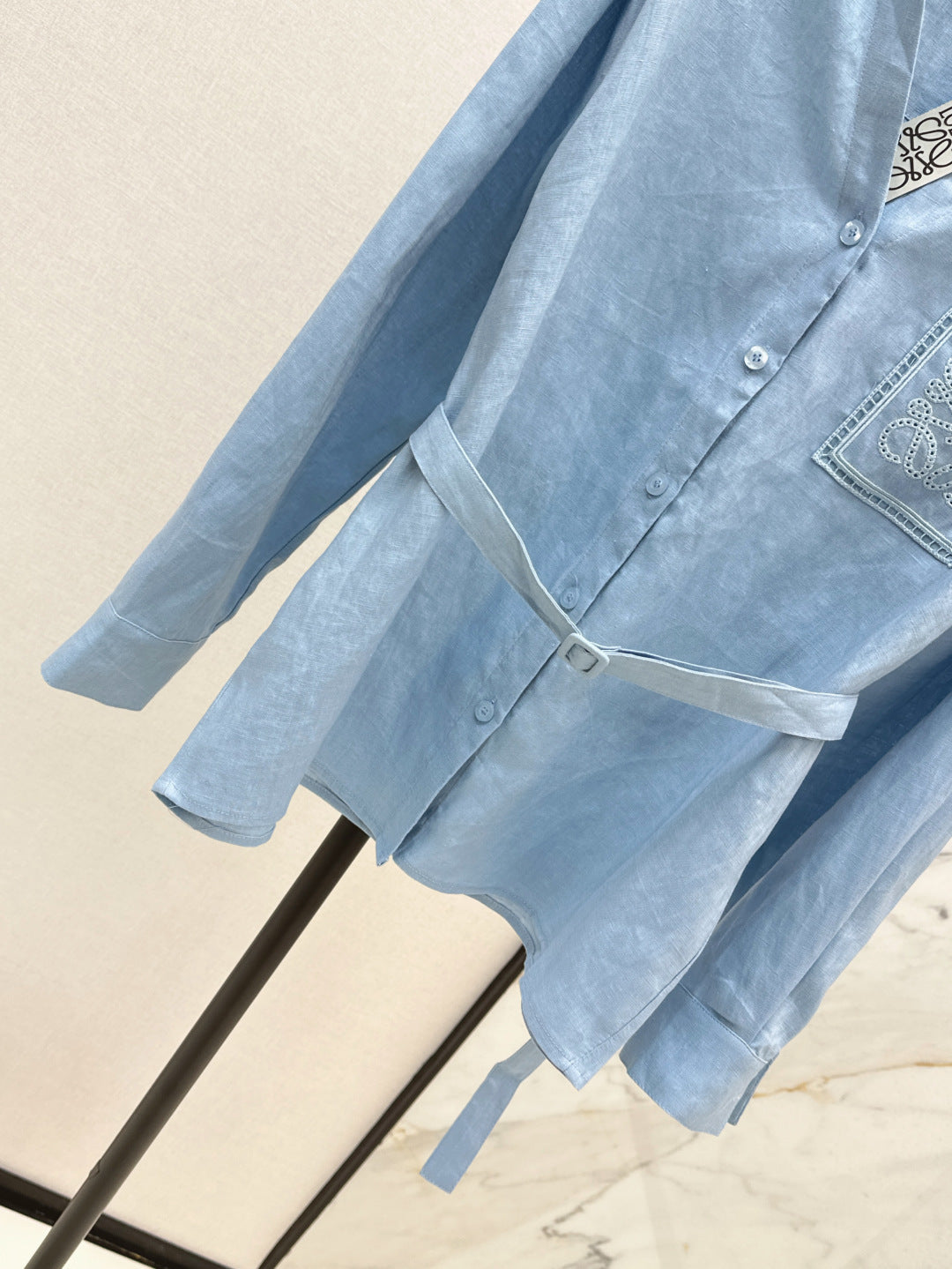Loe 25fw linen shirt