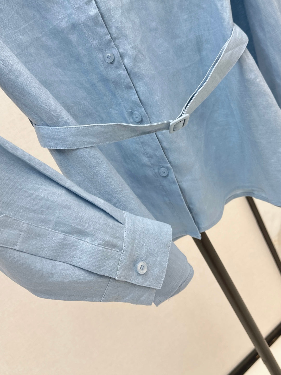 Loe 25fw linen shirt