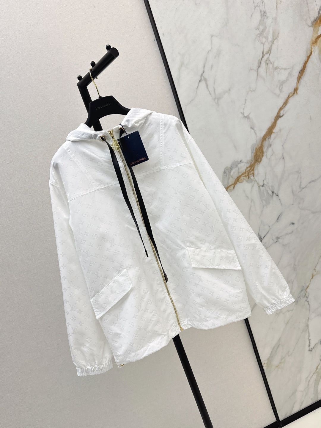 Louis 25ss hooded jacket