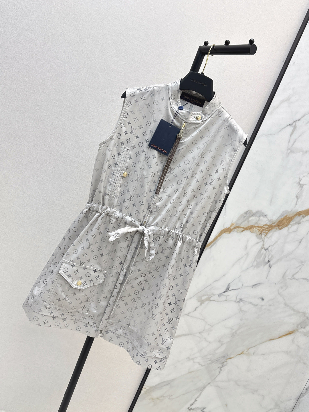 Louis 25ss sleeveless dress