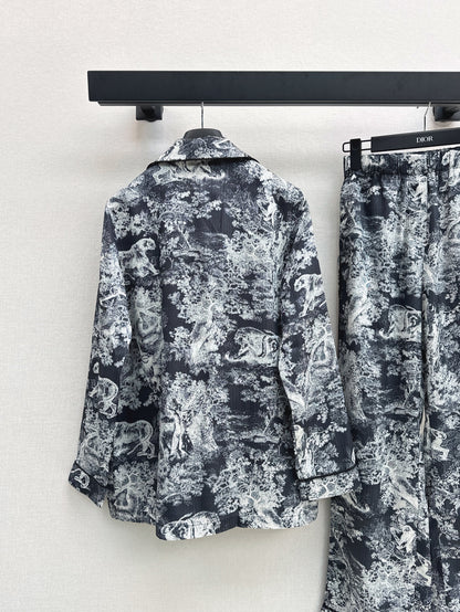 CD 25ss printed suit