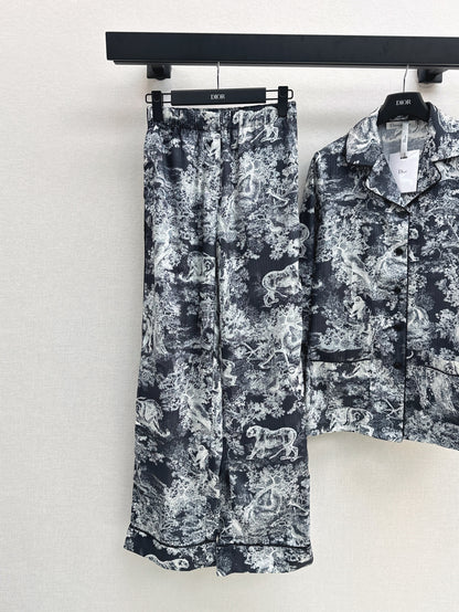 CD 25ss printed suit