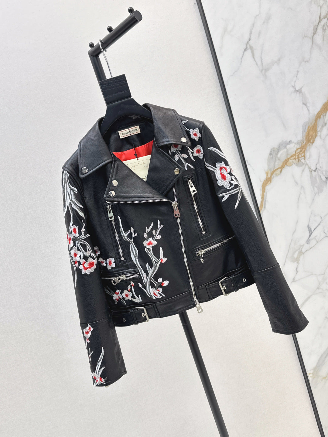 Queen 25fw leahter jacket