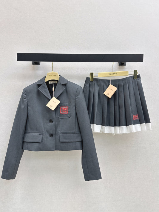 Miu 25fw suit