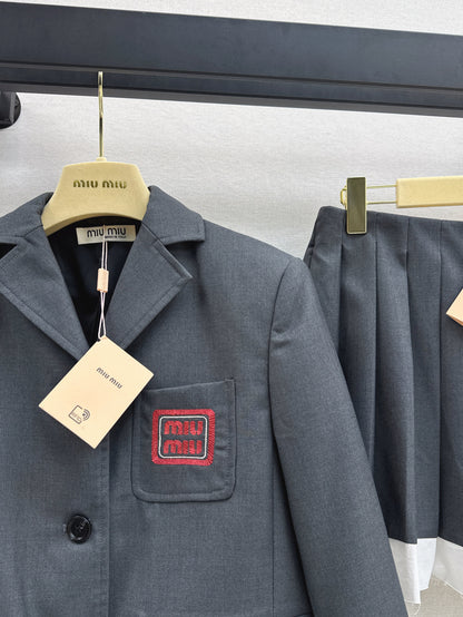 Miu 25fw suit