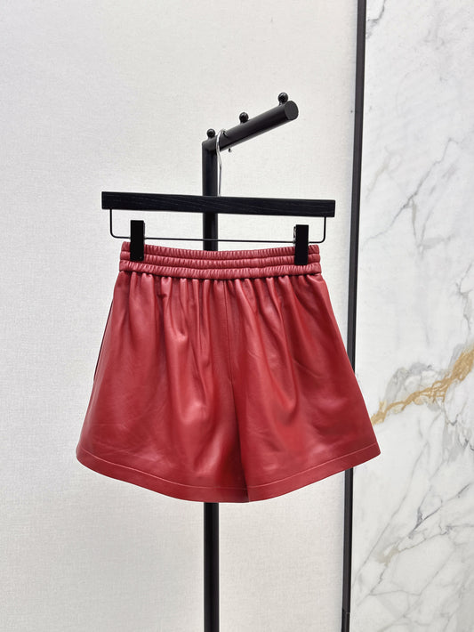 Loro 25fw leather short