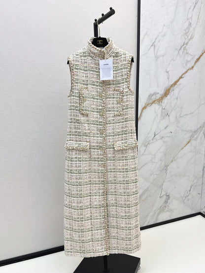 Chan 25fw sleeveless coat