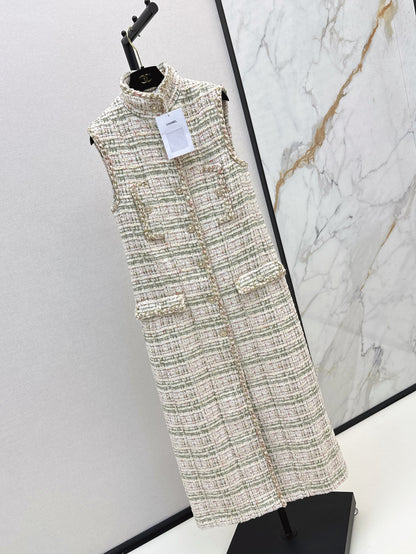 Chan 25fw sleeveless coat
