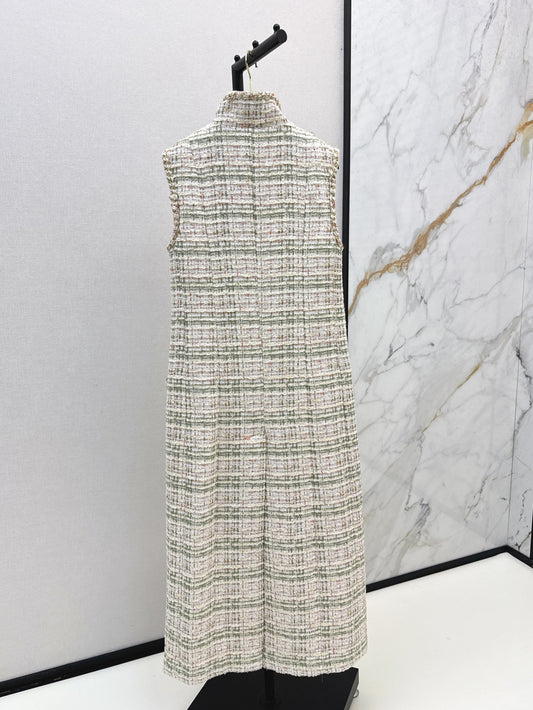 Chan 25fw sleeveless coat