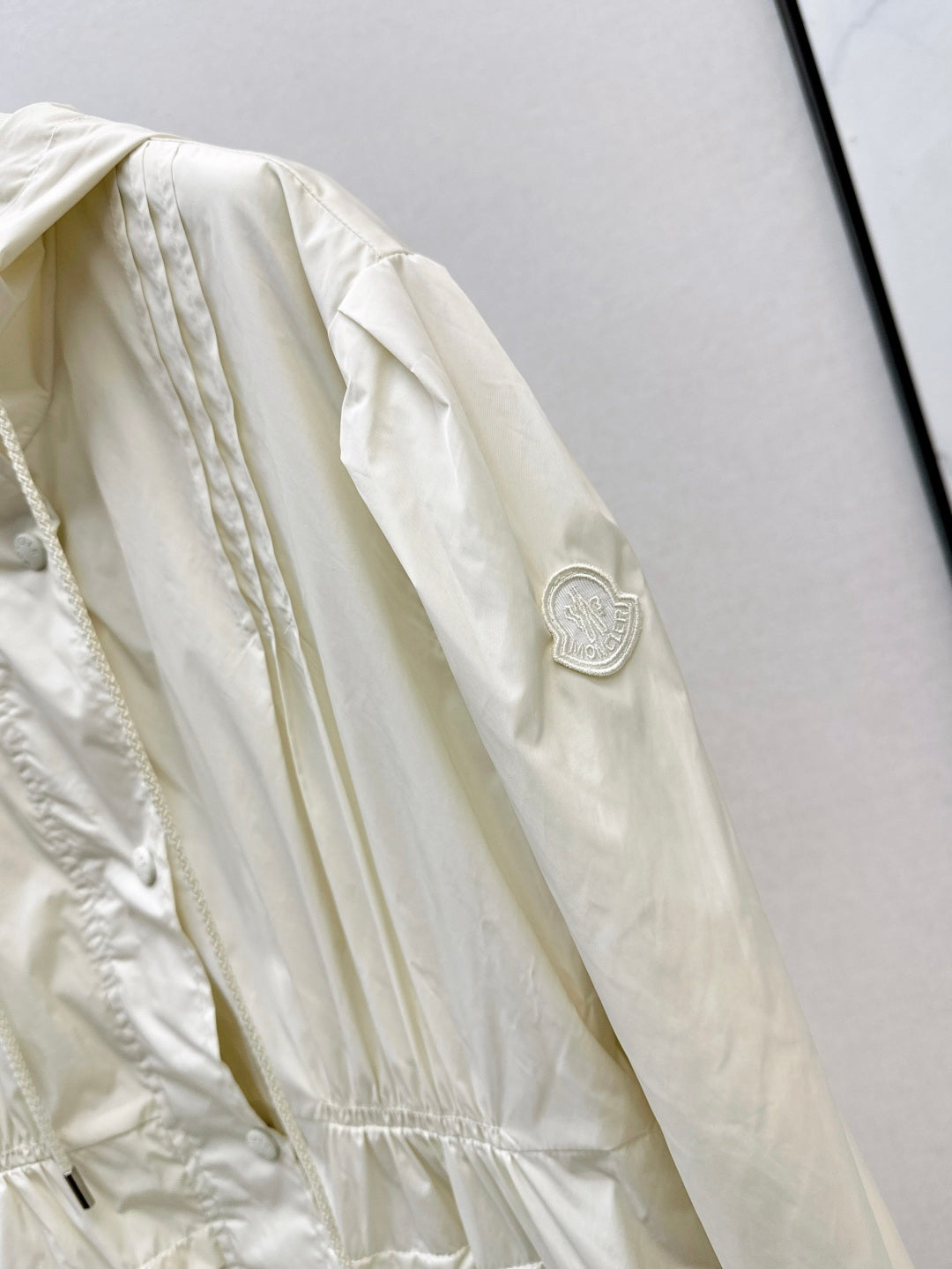 Monc 25fw trench coat