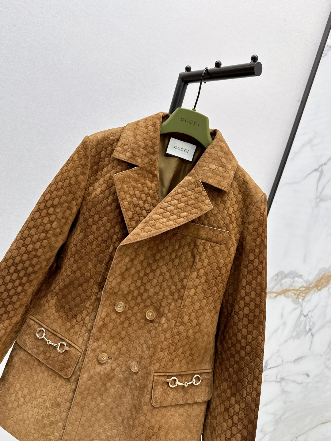 Guc 25fw suede jacket
