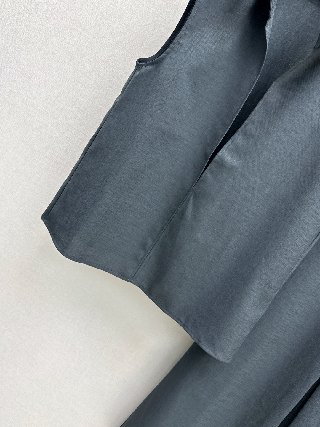 Loro 25ss vest set
