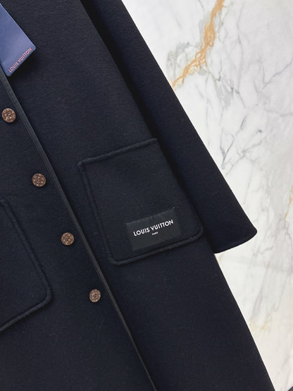 Louis 25fw reversible coat