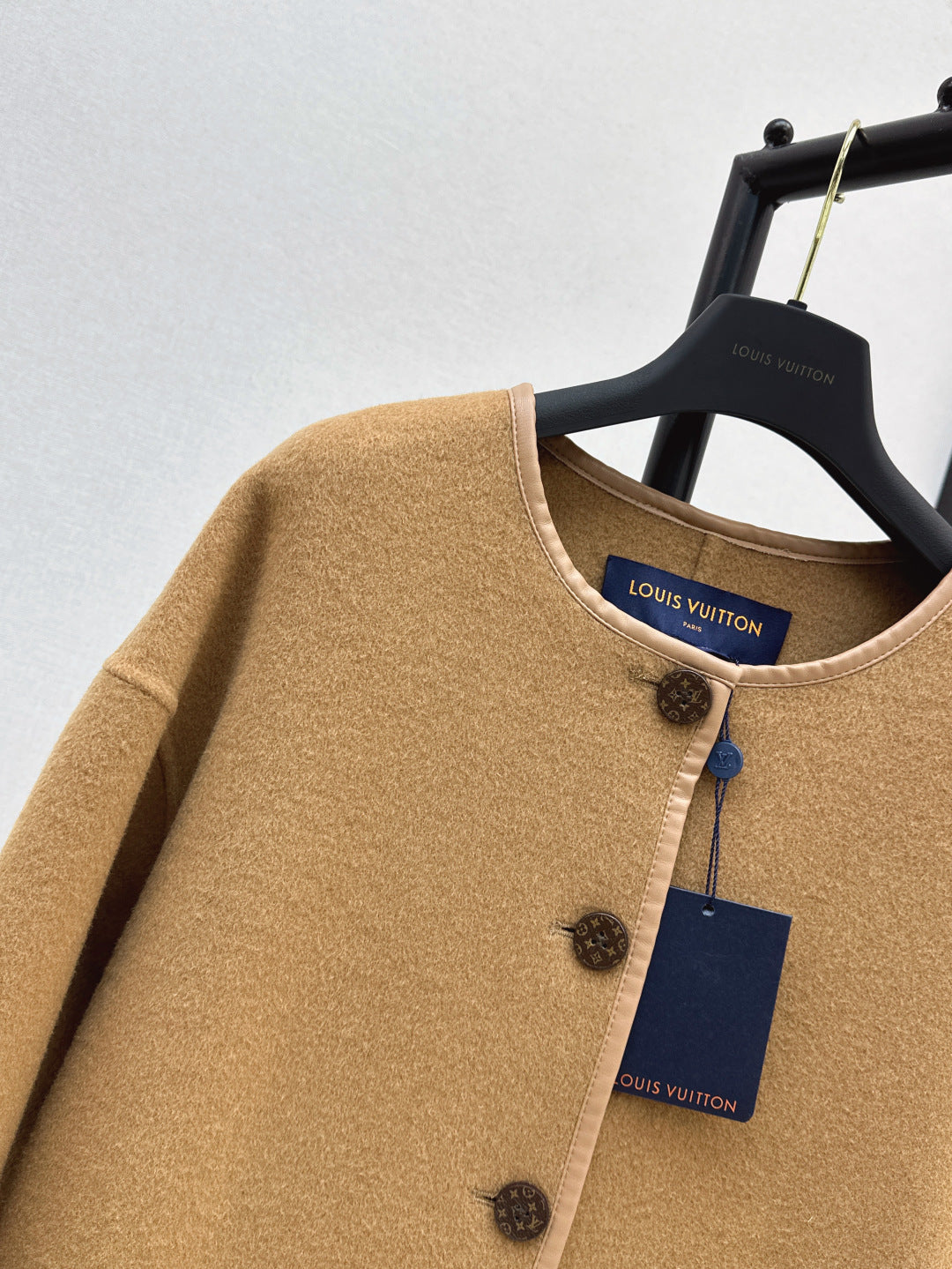 Louis 25fw reversible coat