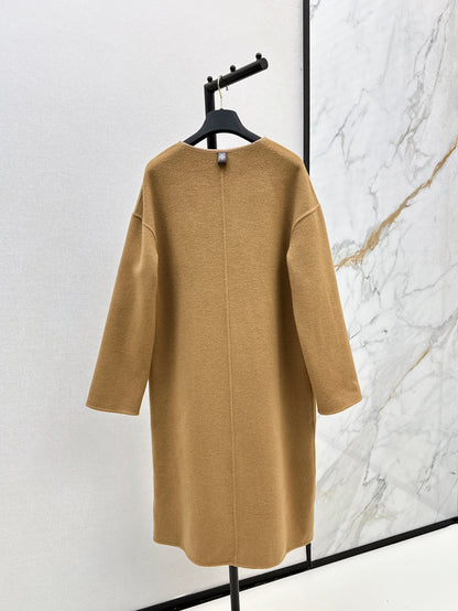 Louis 25fw reversible coat