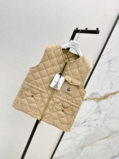 Monc 25fw down vest
