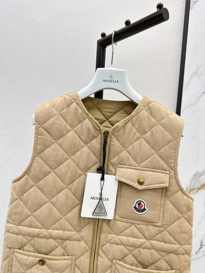 Monc 25fw down vest