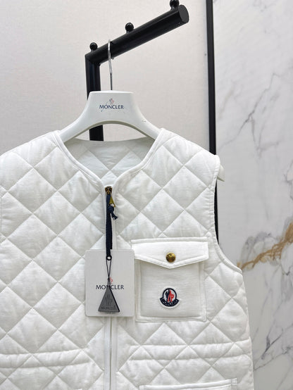 Monc 25fw down vest