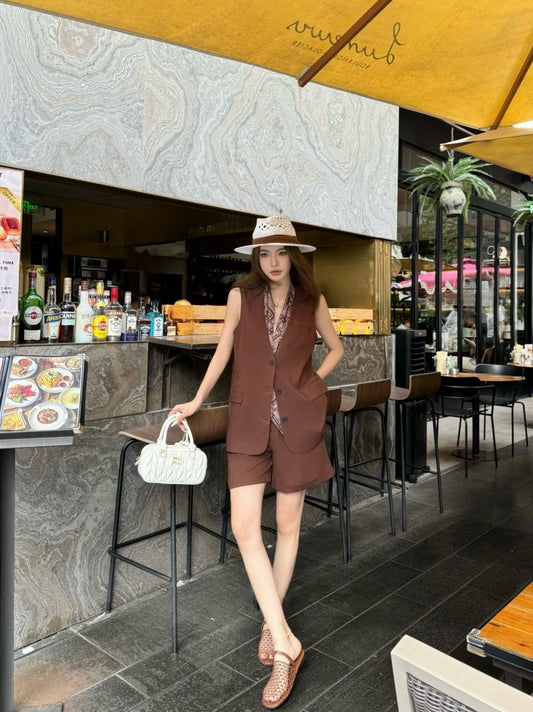 Miu 25ss old money suit