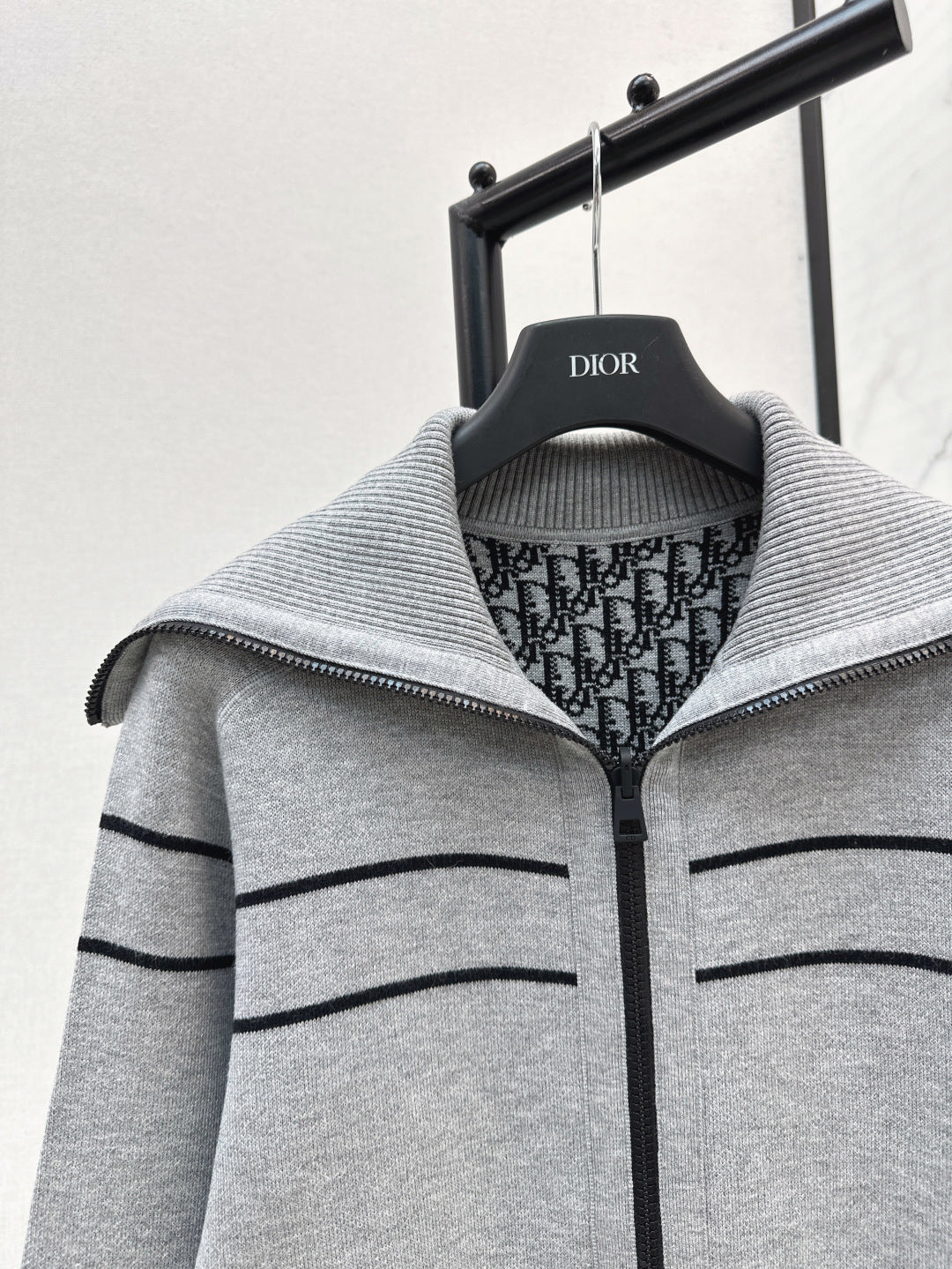 CD 25fw oblique reversible jacket